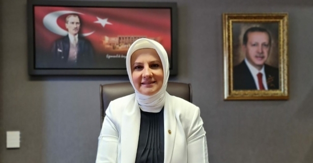 Kadınsız bir siyaset eksikliktir