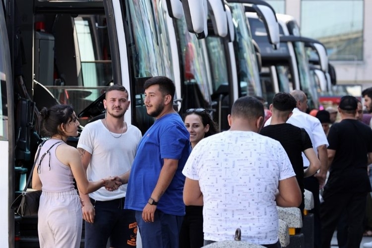 Öğrencilere 'ulaşım desteği'