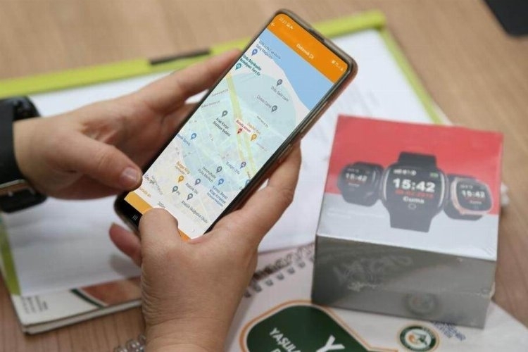 “Akıllı Saat Projesi” ile yalnız yaşayan 65 yaş üstü bireyler emin ellerde.