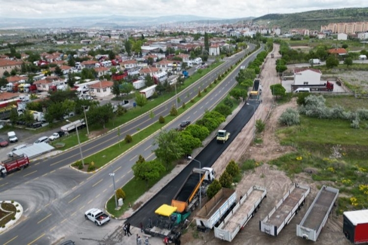 Nevşehir'de asfalt serimi devam ediyor