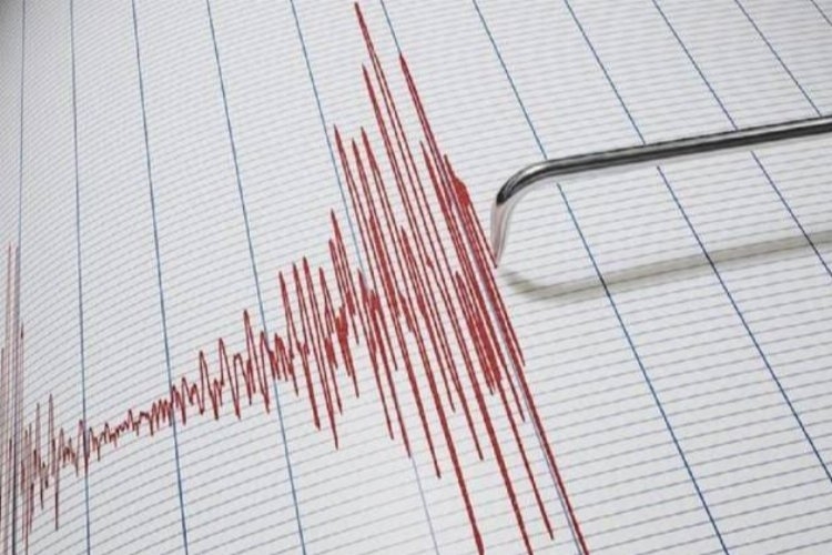 Bursa'nın Mustafakemalpaşa ilçesinde bir deprem meydana geldi.