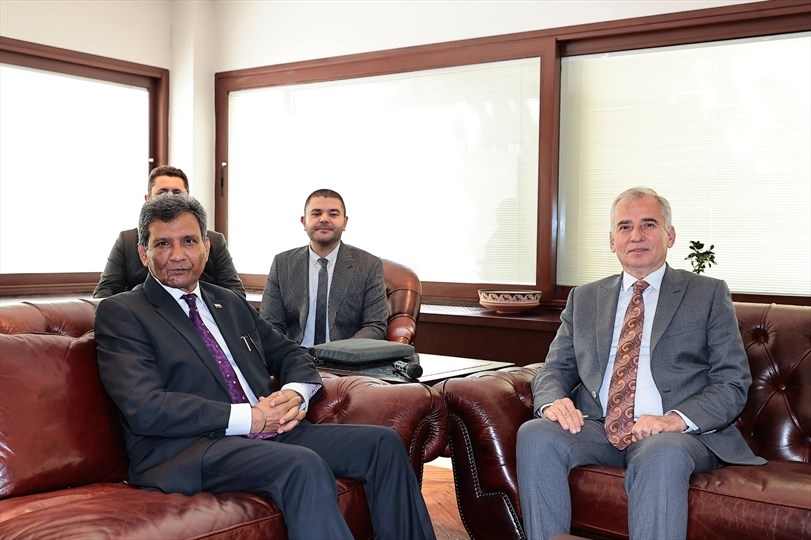 Başkan Zolan, Hindistan Büyükelçisini ağırladı