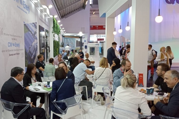 CW Enerji, Intersolar Europe Fuarı'nda büyük ilgi gördü