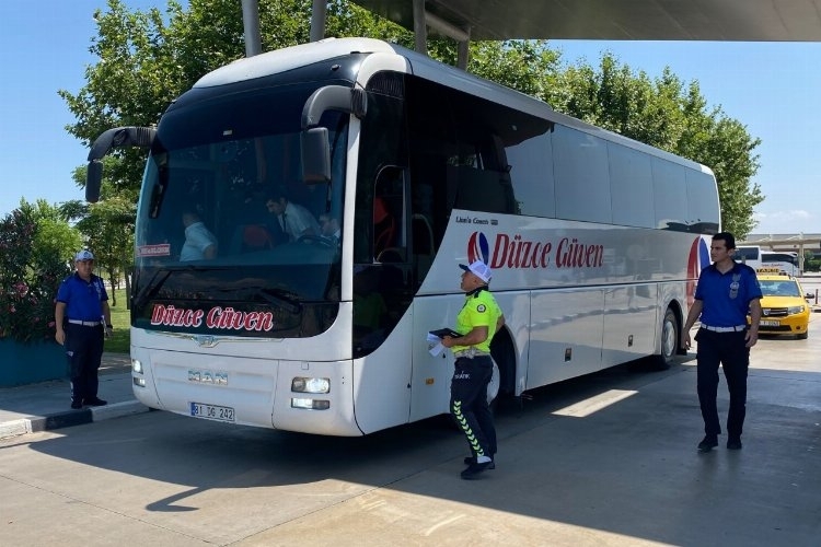 Manisa'da Otobüs terminallerinde bayram öncesi denetim