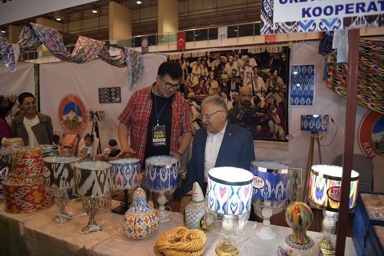 Büyükşehir, Üreten Kadınların Yanında Güçlü Destek Sunuyor