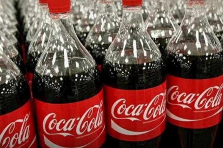 Kola Fiyatları Şok Bir Şekilde Yükseldi: 2,5 Litrelik Kola 40 Liraya Ulaştı