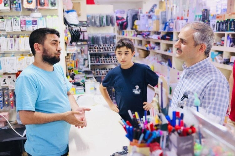Başkan Çiftçi, Çayırovalı Esnaflarla Samimi Bir Buluşma Gerçekleştirdi