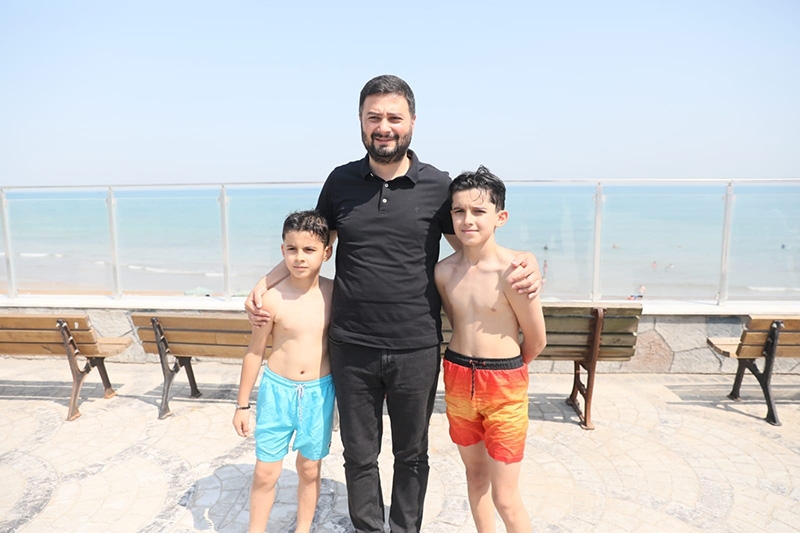Kâğıthane Belediyesi özel çocuklar ve ailelerini günübirlik olarak Şile’de tatil yapmaları için ağırladı.
