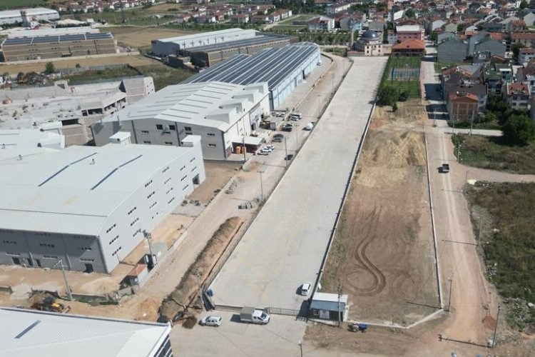 İnegöl'e 60 Araç Kapasiteli TIR Parkı İnşa Edildi