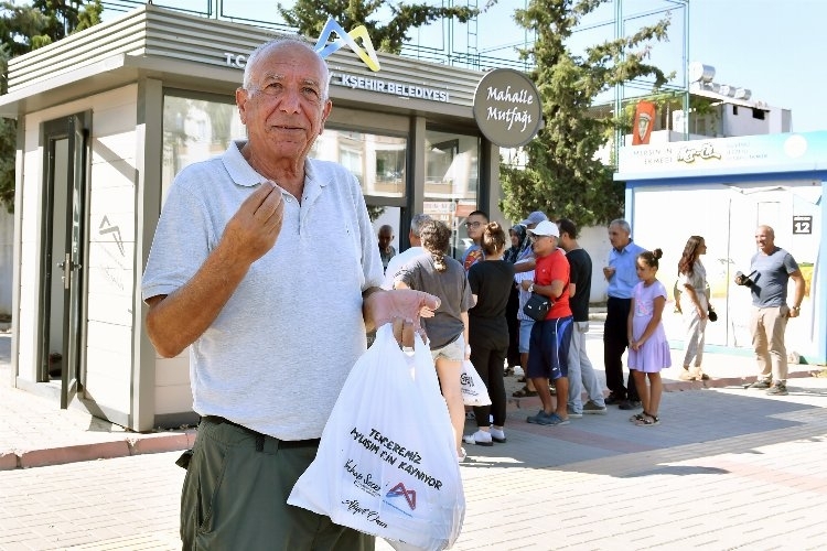 Mersin'de mahalle mutfakları can suyu oluyor