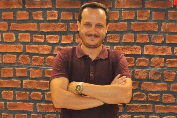 Hastane Yöneticiliğinden Sanat Dünyasına Adım
