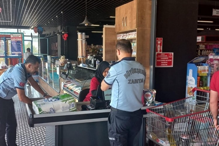 Balıkesir'de Fahiş Fiyat Uygulayan İşletmeye Tutanak
