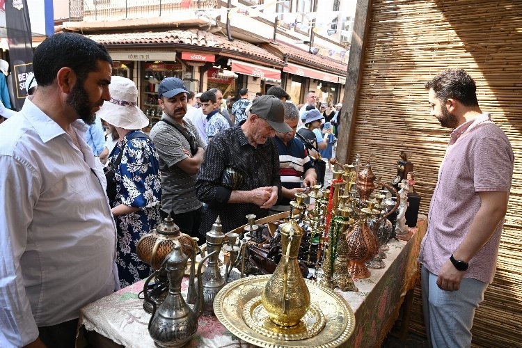 Konya Tarihi Bedesten'de Alışveriş Yapmanın Keyfi ve Bereketi