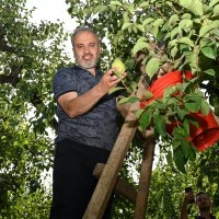 Başkan Aktaş’tan çiftçiye tarlada ziyaret