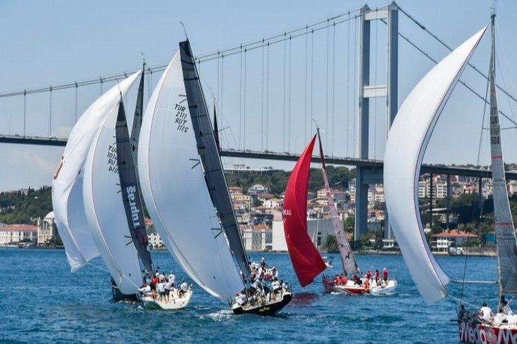 İstanbul Boğazı'nı Yelkenler süsleyecek