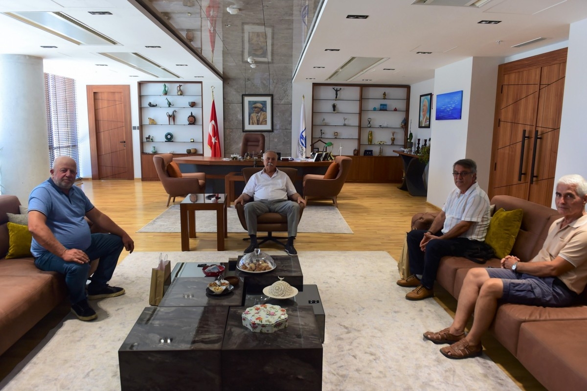 Başkan Gökhan'a Teşekkür Ziyareti
