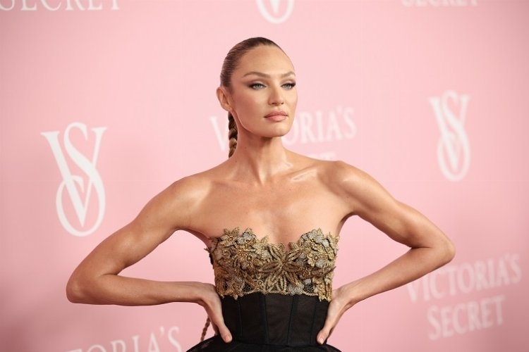 Victoria's Secret, Büyüleyici Tanıtımıyla Gündemde