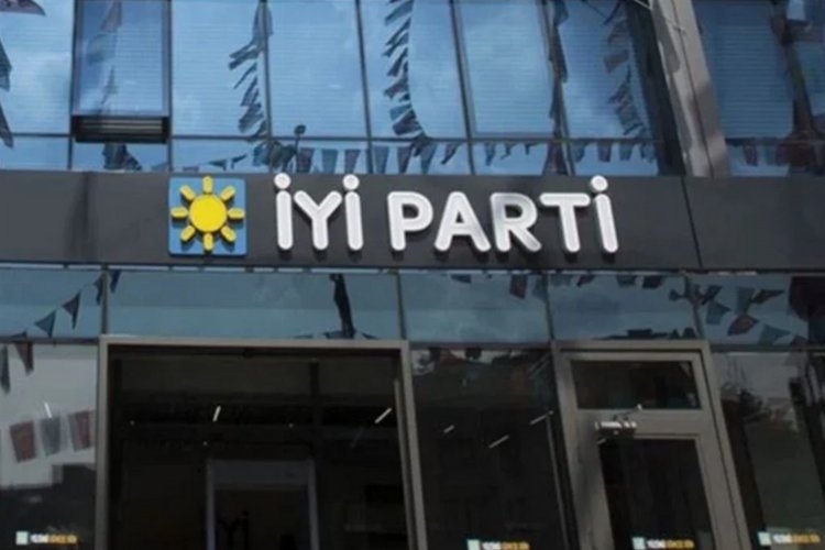 İYİ Parti, Yerel Düzeyde Bir Karar Alıyor