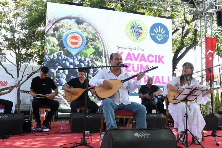 11. festivale coşkulu başlangıç