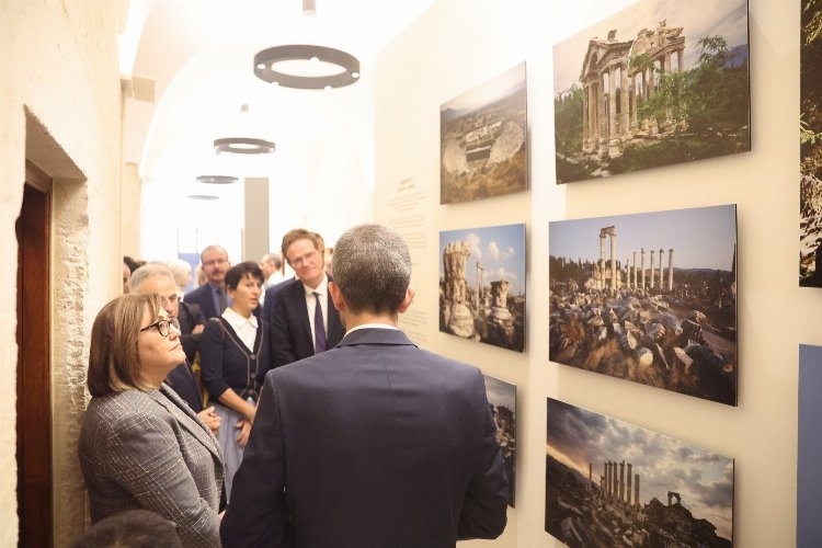 Türkiye'nin İlk Türk Arkeoloji Enstitüsü Gaziantep'te Açıldı