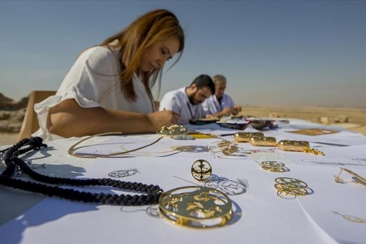 Diyarbakır'da Üç Bin Yıllık Takılar Sergilenecek