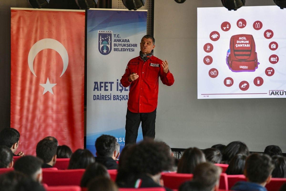 Ankara Büyükşehir Belediyesi Afet Farkındalık ve İlk Yardım Eğitimi Programı
