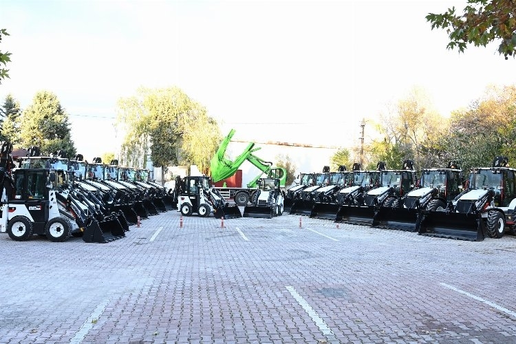 Konya Büyükşehir Belediyesi, Araç Filosunu Genişleterek Güçlendirdi
