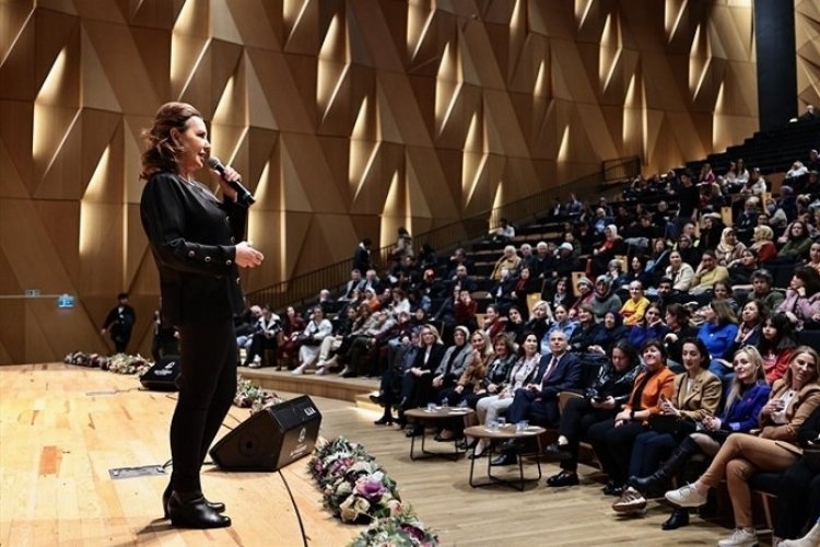 Perihan Savaş, Denizlili Kadınlarla Samimi Bir Buluşmaya İmza Attı