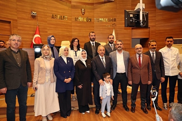Başkan Yalçın, Mazbatasını Resmi Olarak Aldı