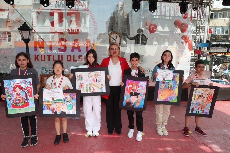 İzmit'teki Resim Yarışması Ödül Töreniyle Sonuçlandı