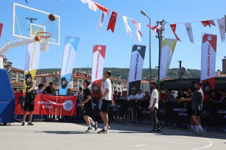 Muğla'da Gençlik Festivali Coşkusu Başladı: Eğlence ve Kültür Bir Arada