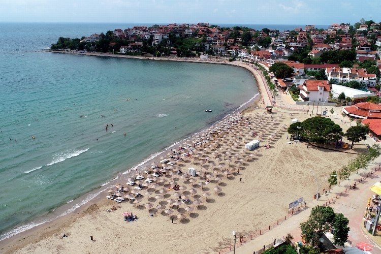 Kocaeli'nin 9 Plajı 'Mavi Bayrak' Onurunu Taşıyacak