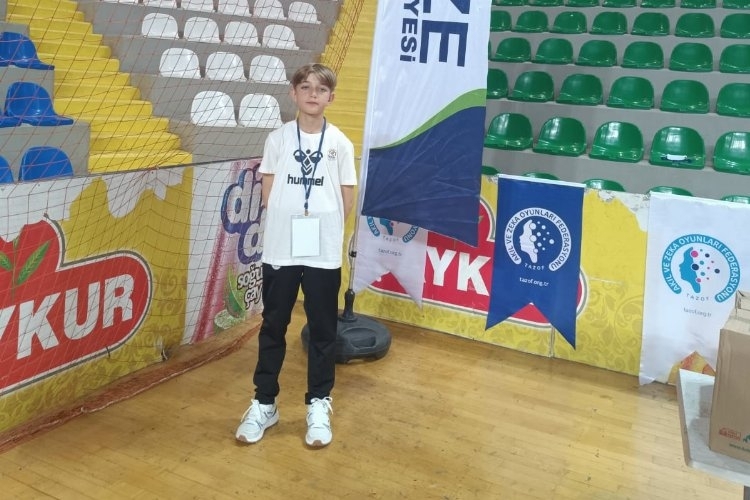 Köyde Yaşayan Enis, Dünya Şampiyonasında 10. Oldu