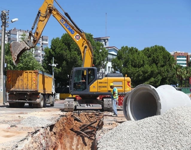Konyaaltı'nda altyapı çalışmaları hız kazandı