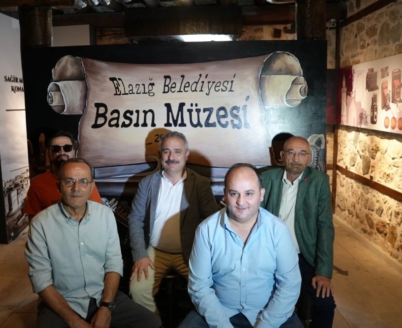 Ünlü gazeteciler, akademisyenler ve öğrenciler, Elazığ Belediyesi’nin yatırımlarını büyük bir takdirle karşıladı
