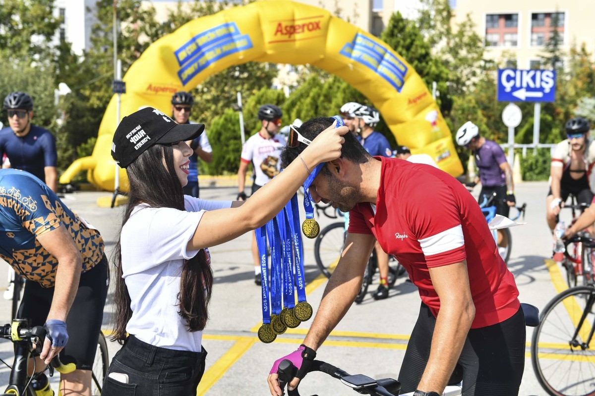 Büyükşehir'den Üçüncüsü Düzenlenen 'Gran Fondo Başkent' Yarışına Destek