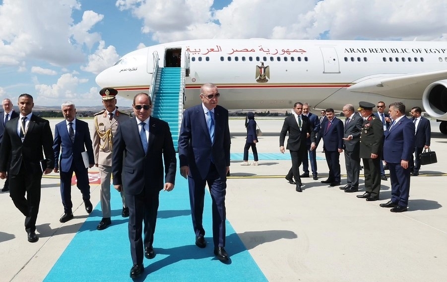 Es-Sisi'nin Türkiye Ziyareti Başladı