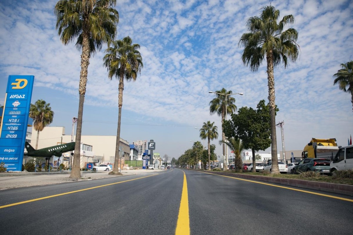 Mersin’in Yolları Büyükşehir İle Yeniden Şekilleniyor