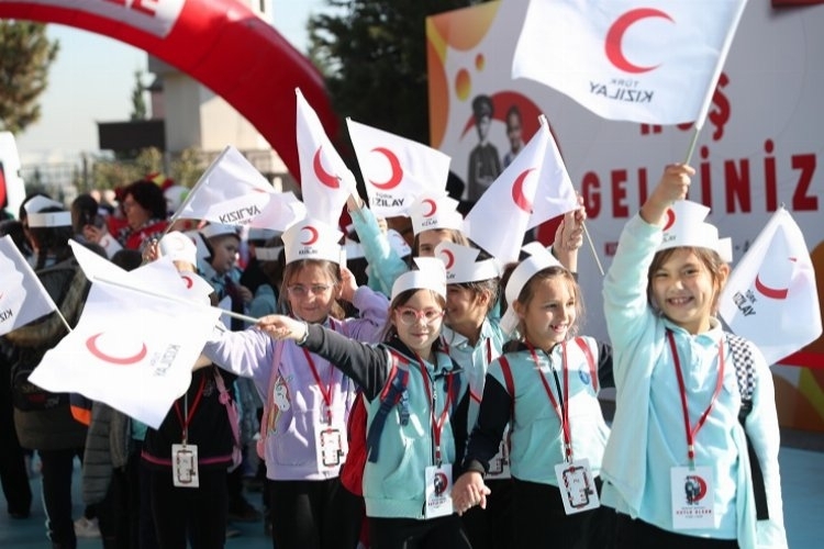 Kızılay Haftası ülke geneli coşkuyla kutlanıldı
