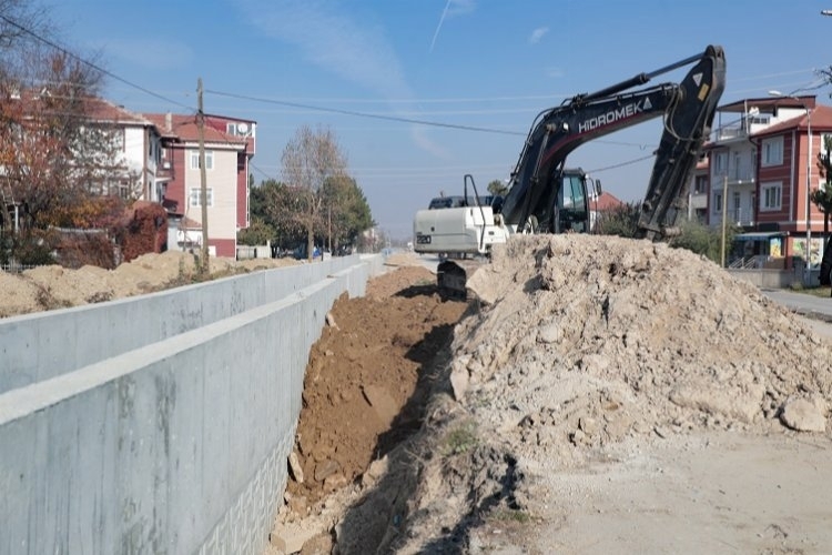 Kütahya'da sulama kanalları temizlendi