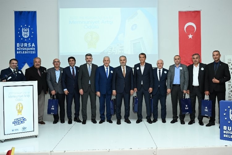 Bursa Büyükşehir Pesonellerine ödül