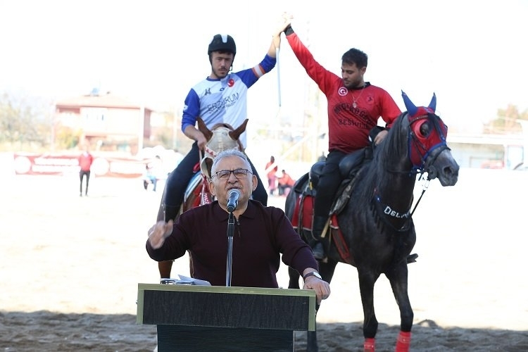 Türkiye Atlı Cirit Şampiyonası Kayseri'de Yapıldı.