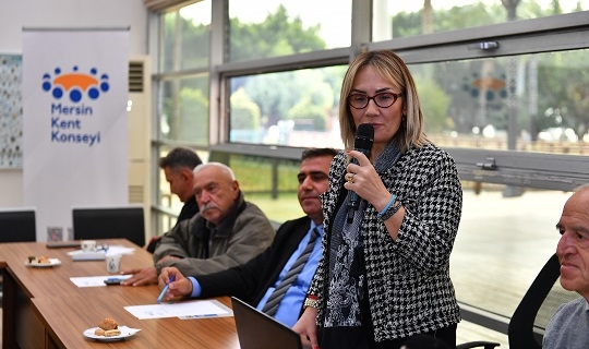Mersin, Çamlıbel balıkçı barınağı’nın geleceğini konuşuyor