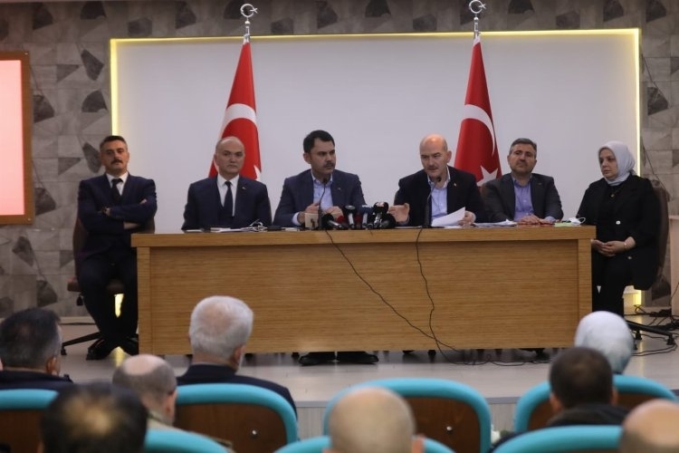 Bakan Murat Kurum: Düzce'de 71 bina acilen yıkılacak