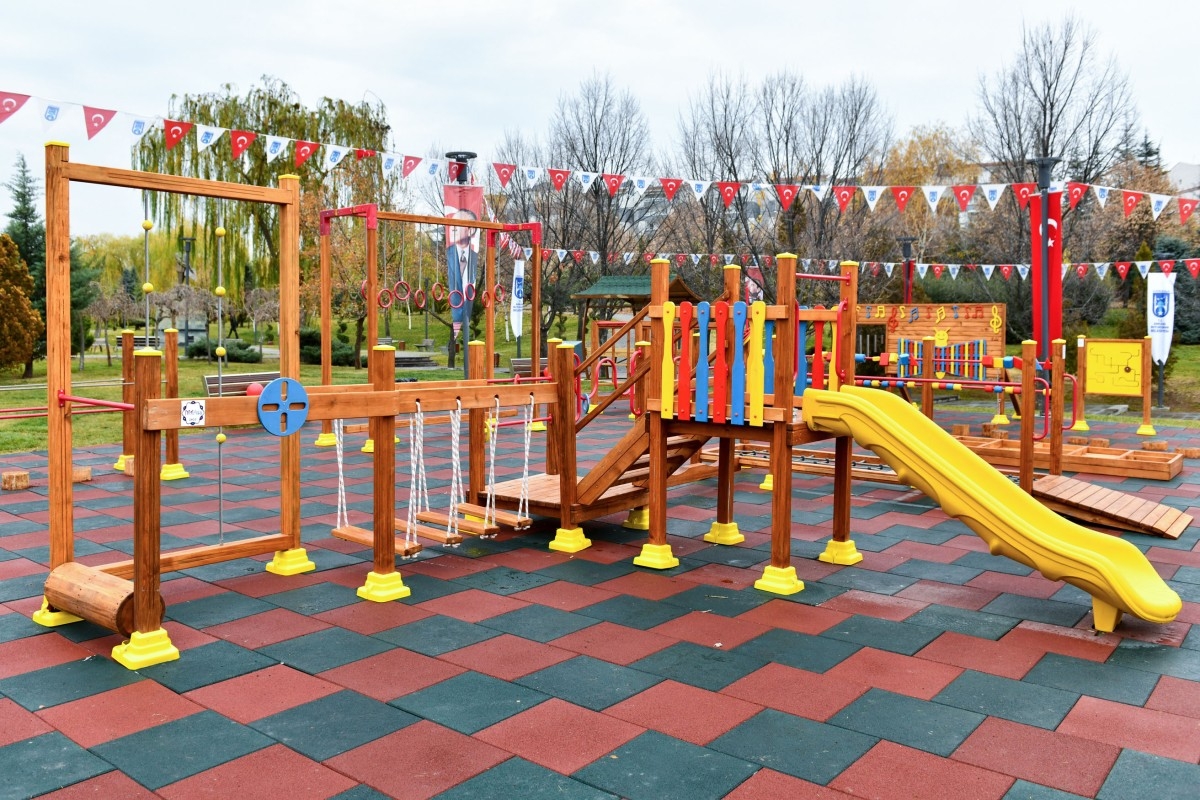 ANKARA'DA ENGELLERİ AŞAN PARK