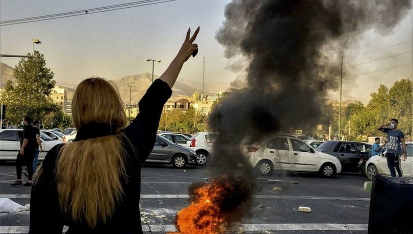 İran'daki protestolar neredeyse 3 aydır sürüyor