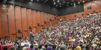 Hayati İnanç’ın BAİBÜ’deki Söyleşisine Büyük İlgi gösterildi