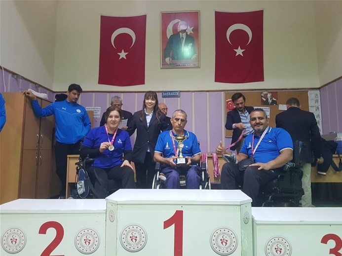 3 Aralık DÜNYA ENGELLİLER GÜNÜ Masa Tenisi Müsabakaları Sona Erdi.