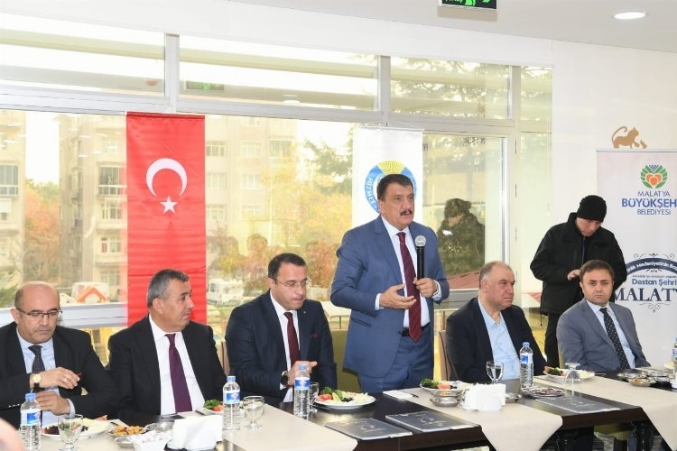 Malatya Büyükşehir, Hizmet-İş Şube temsilcileriyle toplandı yapıldı