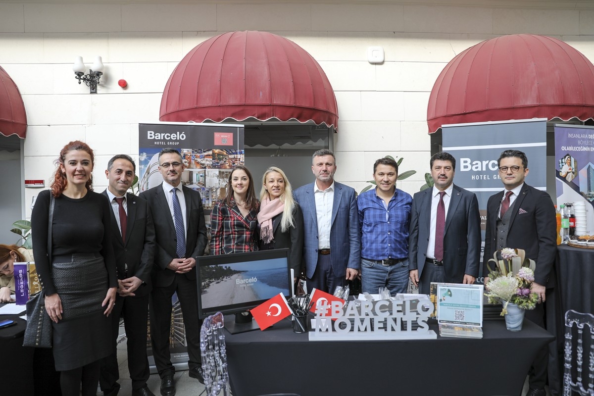 Turizm sektörü ve öğrenciler bir araya geldi